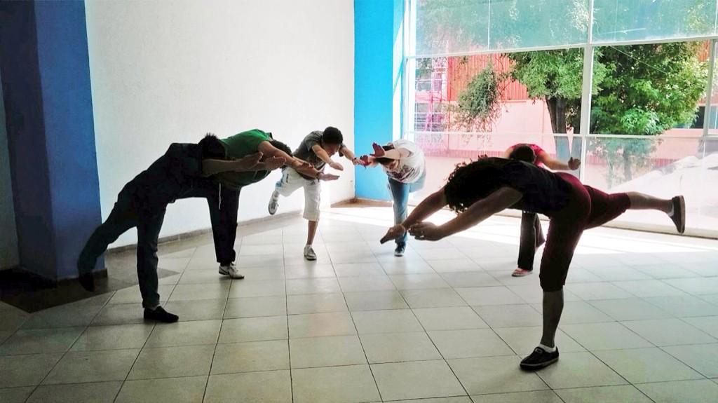 DDHHDMH's tweet photo. #ConocerEsExigirDDHHMH como todos los sábado con los jóvenes @vromog @DavidRazu @GobiernoMH Derechos de los Jóvenes http://t.co/9mQNelRN6g