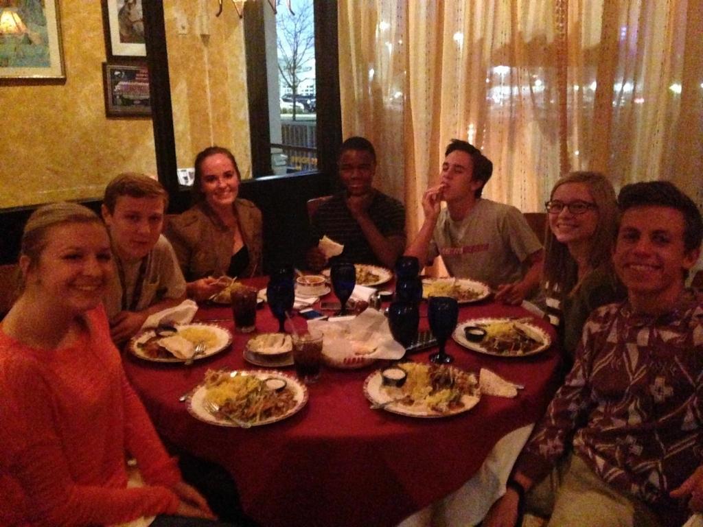 camdenjc13's tweet photo. @Coach_MCampbell @cece_duhamell @jillian_lee98 @__c_a_l_e_b__ @Ethan1617 @S_Montyy @CristianMontgom #squad #silty http://t.co/UeQ4N0kWxx