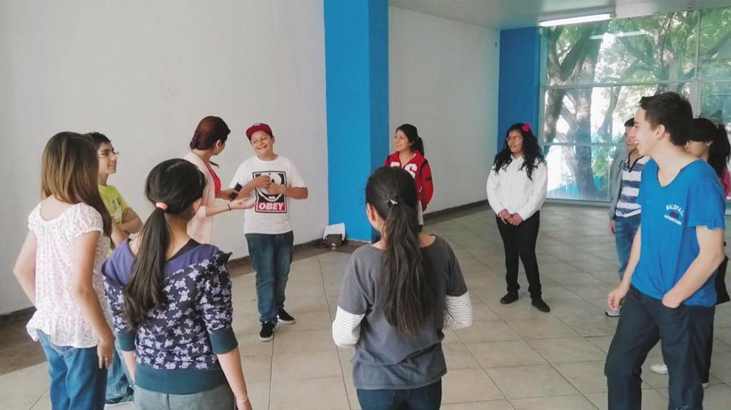 DDHHDMH's tweet photo. Talleres de sexualidad e igualdad y no Discriminación #ConocerEsExigirDDHHMH http://t.co/s0RmEyP9WL