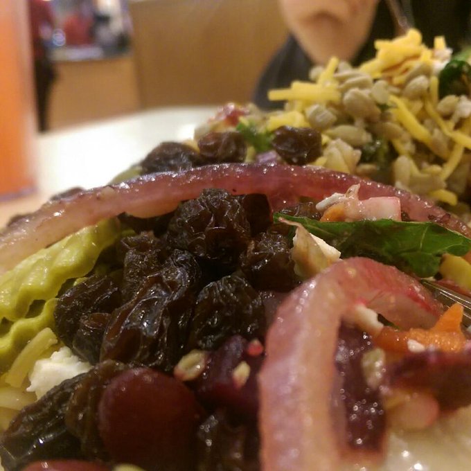 Heather and I at the sweet sweet tomatoes where we fine dine. 😊 (@ Sweet Tomatoes) https://t.co/1lwu2c4z3c<a href="/tag/newprofilepic"class="tags"><span>#newprofilepic</span></a>
