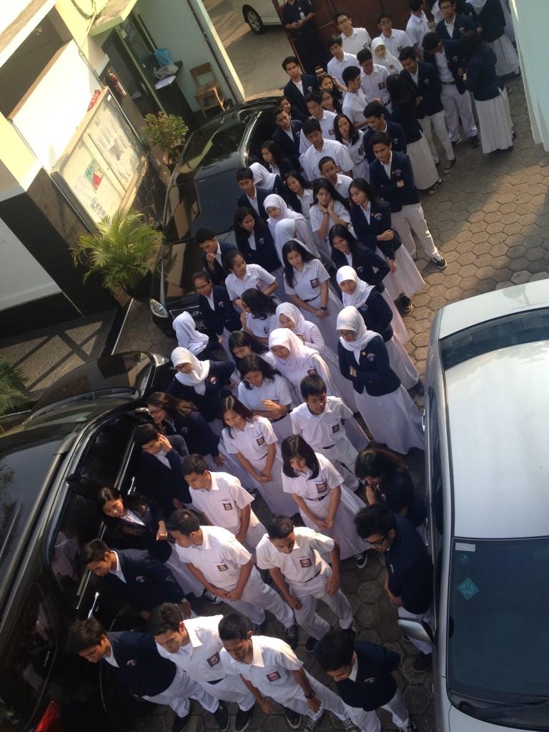 Upacara Panji 2014! Selamat demisioner 2015! Selamat menjabat 2016! Dan selamat hari pahlawan Indonesia!