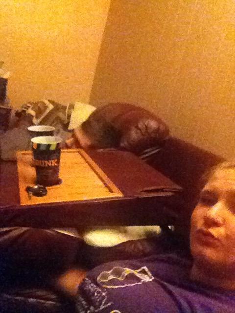 JamieSchnoor's tweet photo. I love sitting and relaxing with my soon to be hubby!!!! http://t.co/4ouiP205rT