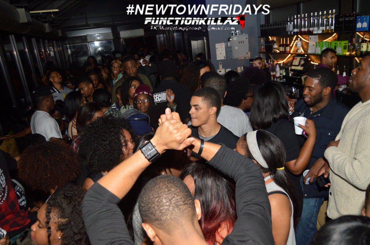 _kushhkisses's tweet image. 1336 U st NW #Pullupp #NewtownFridays #1 Friday Party in the city right now #Hu18 #Hu17 #Hu16 #hu15  gonna be CRAZY!