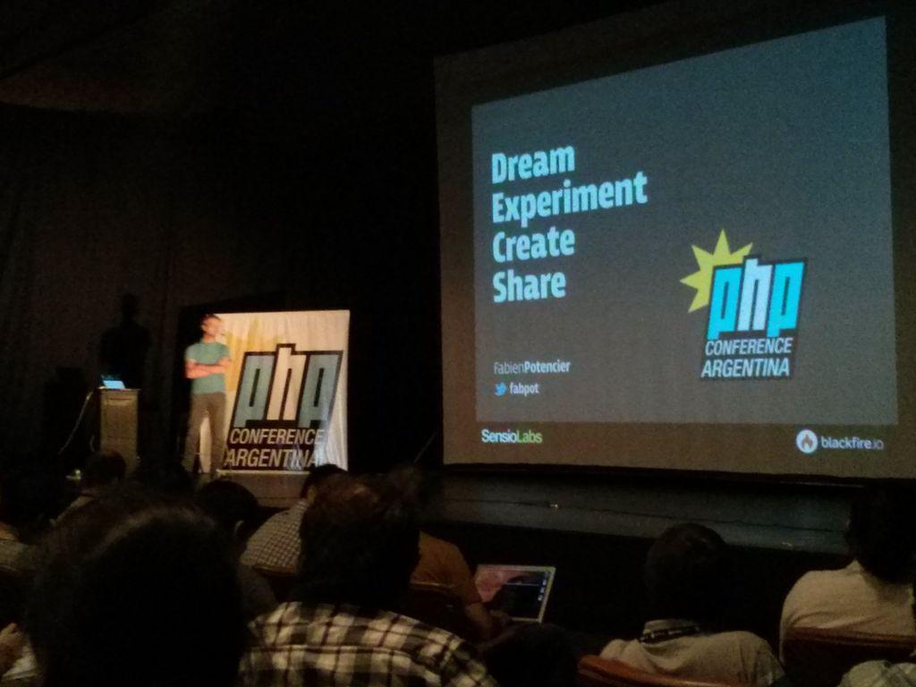 junior_grossi's tweet image. Thanks and congrats to @mgiglesias and all guys behind the #PHPConfAr! Awesome event!