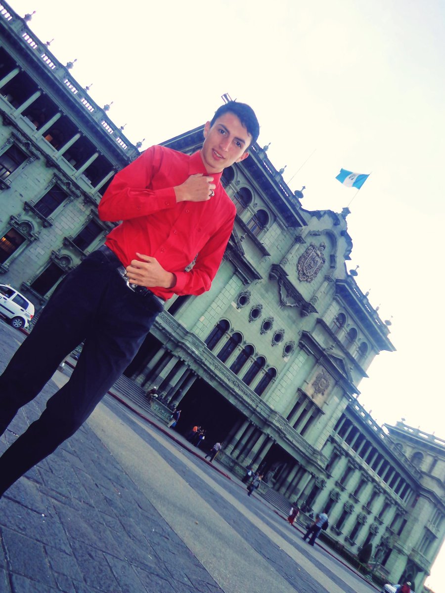 KristhCano's tweet photo. esperamdo que algun dia pueda yenar tus espectativas... http://t.co/ATLsWjyVze