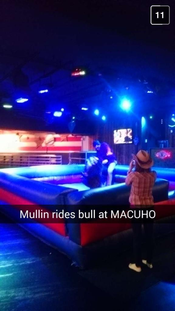Thanks for capturing this moment <a href="/TallChillMike/">TallChillMike</a> haha. #snapchat #screenshot #macuho2014