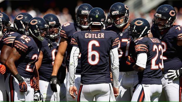 JonnyFootbalI's tweet photo. What's better?

RT for a potato 
Fav for the Chicago Bears http://t.co/54HTrUgJLX