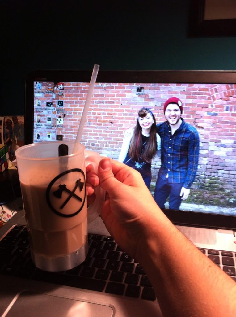 itsjessgrande's tweet photo. I only ever use the mug got from #TheSodaParlor for chocolate milk. #OlanRogers #Defend #ChocolateMilk #FreakinYes http://t.co/UlxSrKiVF8