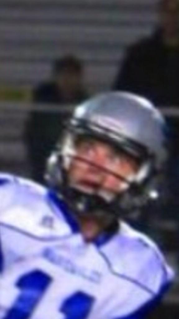dadsrednation's tweet photo. When you see @D1A1_81 coming for you #SoFoYouBlow http://t.co/whI5kWSkJ2