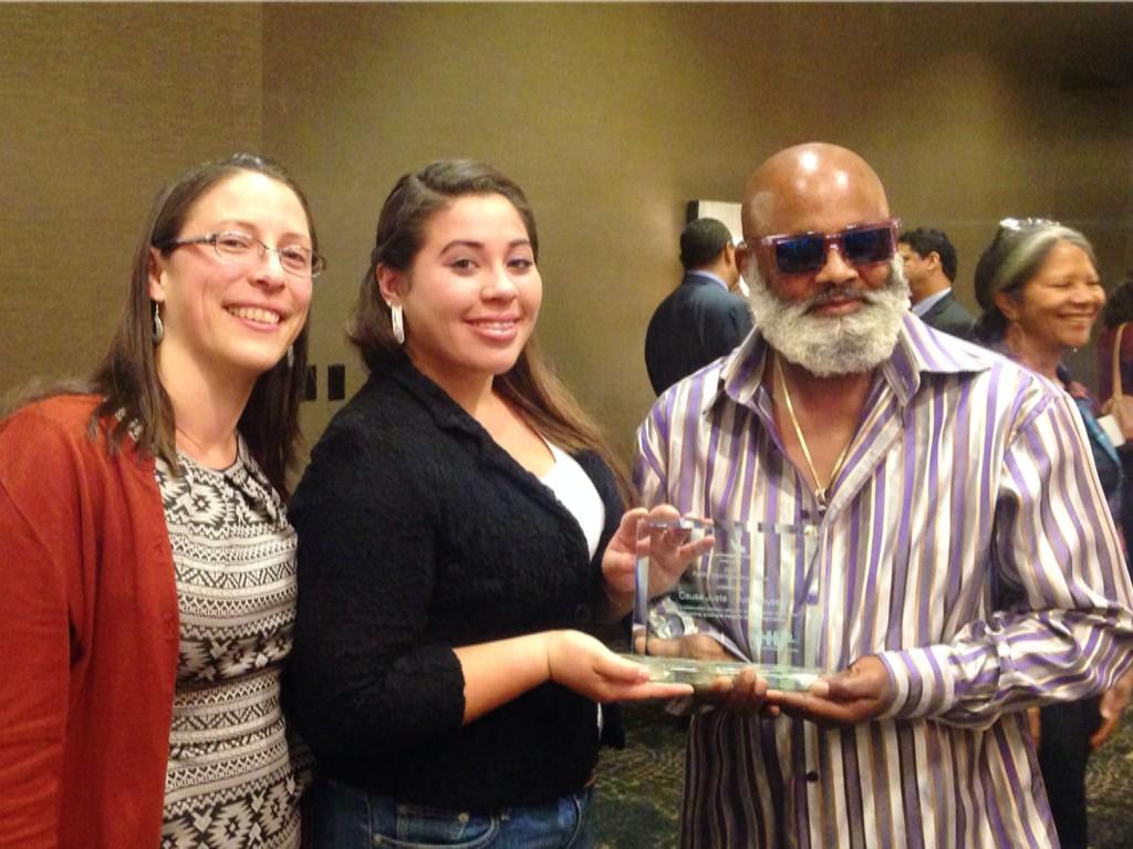 CausaJusta1's tweet photo. #BlacknBrownUnity Award! Thanks @CaseyGrants! Congrats to all our members whose bravery is the engine of change! http://t.co/rVacATQCmY
