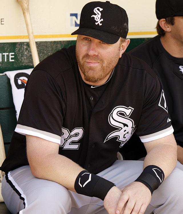 Happy 35th Birthday to former Adam Dunn! A Sox 2011-2014, he played in 528 G & hit 106 of his 462 HRs. 