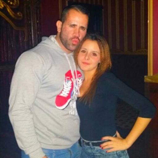 Javi_Tete_89's tweet photo. Con mi buena amiga Maria de fiesta. http://t.co/a8ZnNHFmiJ