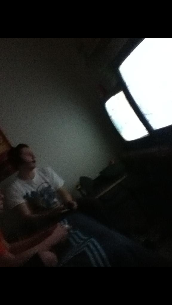 joeywets's tweet photo. @Marco_Marreros @Its_Chopsticks @DilanPinedo @Thug_NificentSL bro we were going so hard... #codparty http://t.co/qfQeDUFWcw