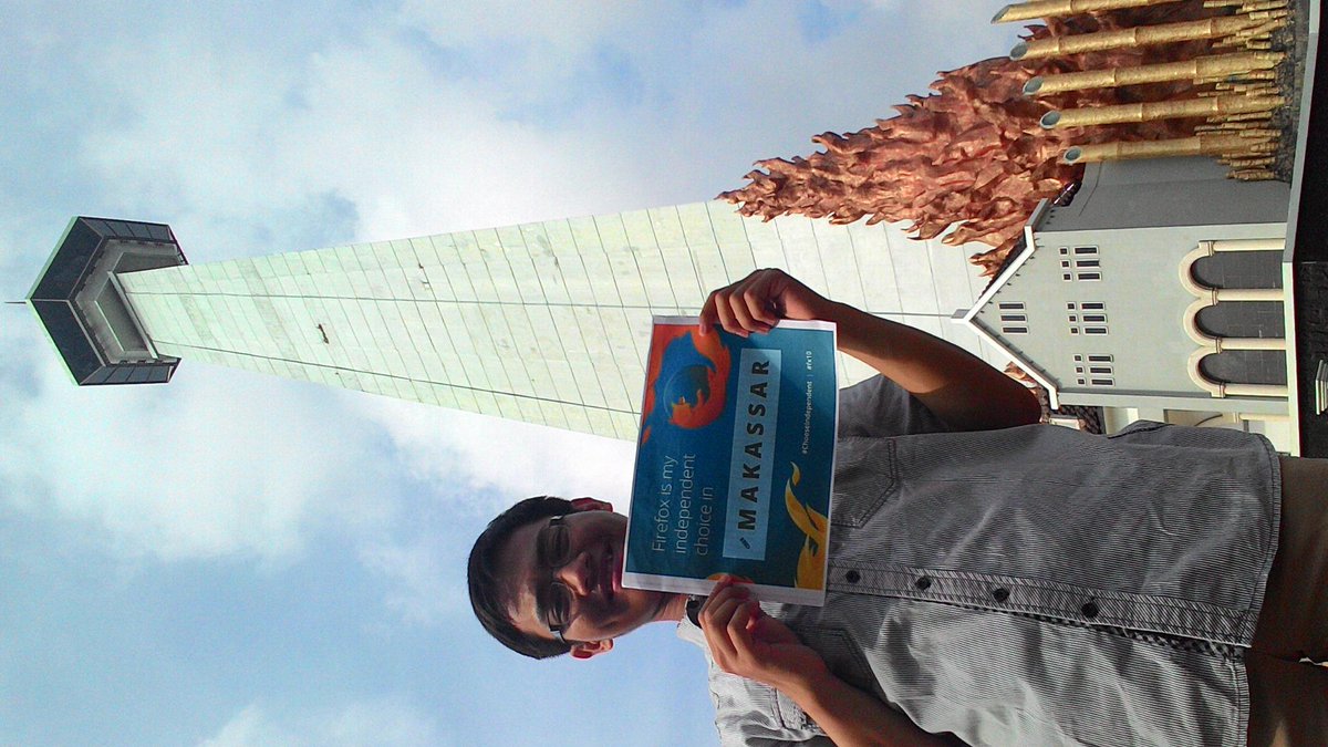 muhfachrulrazy's tweet image. Firefox is our Independent choice in Makassar #fx10 #ChooseIndependent #firefoxstudents