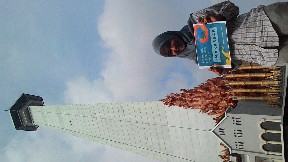 muhfachrulrazy's tweet image. Firefox is our Independent choice in Makassar #fx10 #ChooseIndependent #firefoxstudents