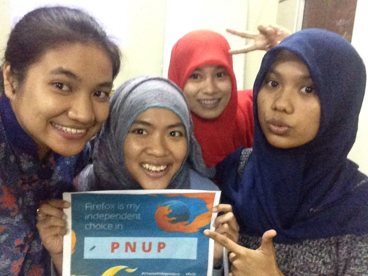 PNUPFirefoxClub's tweet image. Firefox is our Independent choice in Makassar #fx10 #ChooseIndependent #firefoxstudents