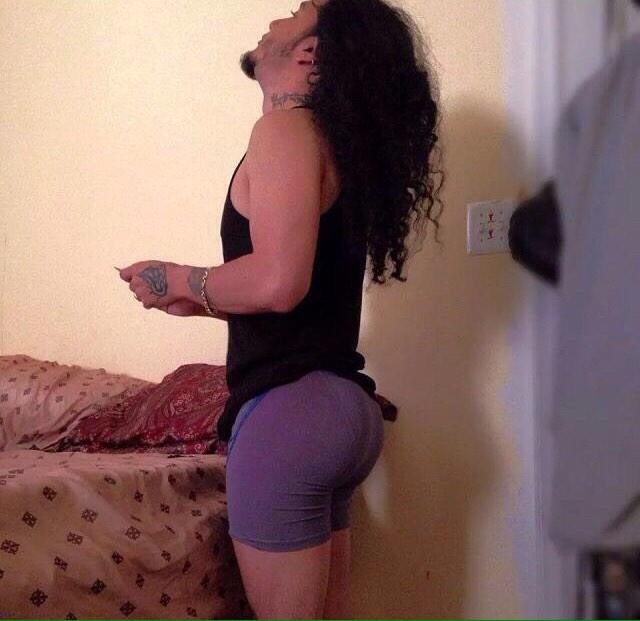 j_Royalll's tweet photo. 😍😳👌 when home boy got better ass then most Yall females 😏 #SleepBitches http://t.co/NSRNtv47yZ
