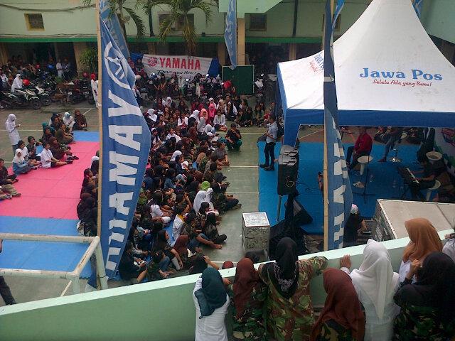 Partisipasi sobat smekiv di hari pahlawan :D