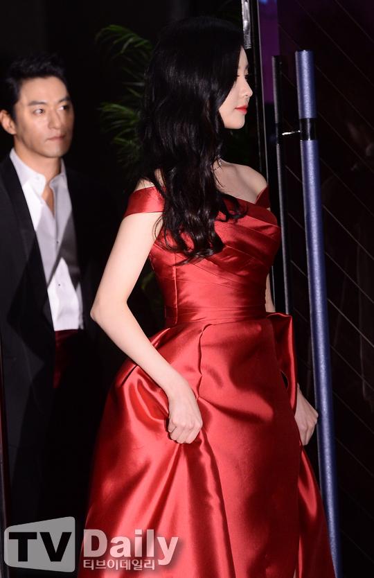 B2Dr9bZIEAE9ld-.jpg:large