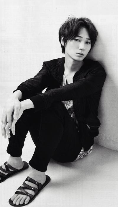 ayano_pic's tweet photo. 【君を見つめていると...】 

キュンときたらRT\(//∇//)\ 

#綾野剛 #好きな人RT https://t.co/SR89vW1Z7c