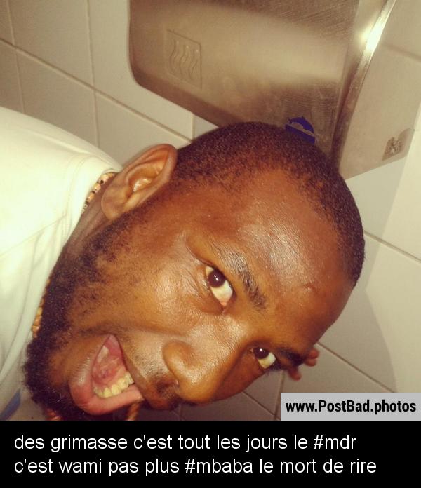 Post_Bad_Photos's tweet image. des grimasse c'est tout les jours le #mdr c'est wami pas plus #mbaba le mort de rire bit.ly/1GGwsN6