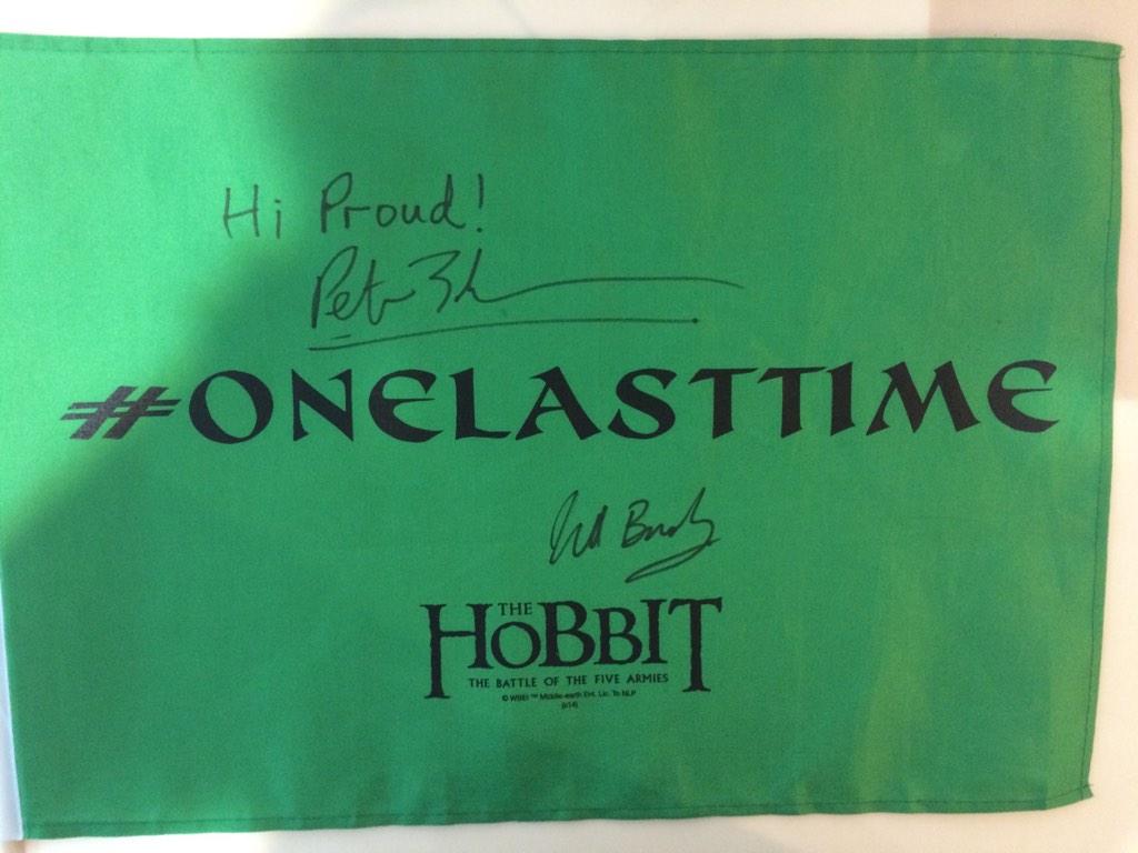 proud_proud's tweet photo. Sir Peter Jackson and Jed Brophy :)
#HobbitFanContest #RealMiddleEarth #HobbitContestWinner http://t.co/bN9nctC1Yu