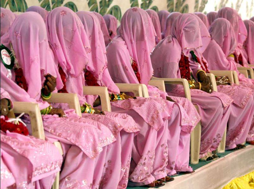 “@sonusingh92102: Six out of 10 Indian men admit violence against wives: UN study read.ht/kvW "”