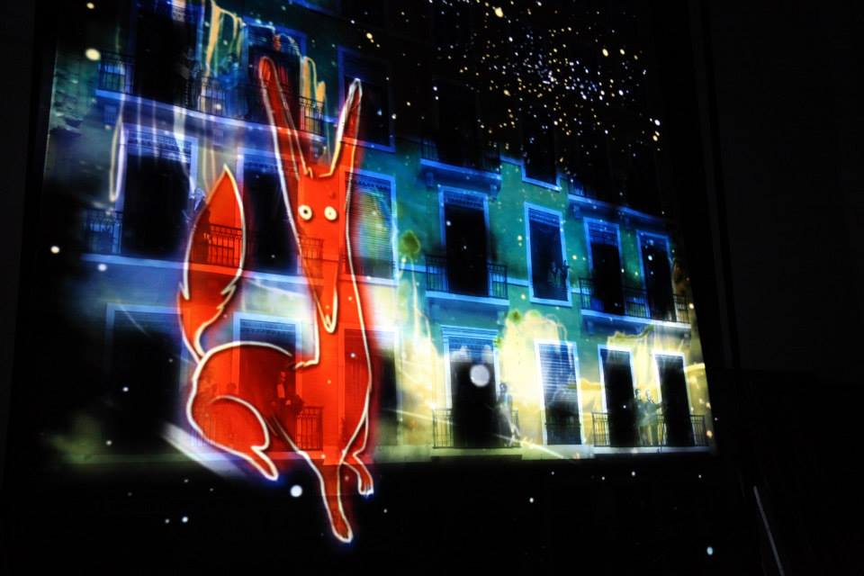 BKdigitalart's tweet photo. "La fresque des lyonnais augmentée" c'était il y a un an pour @FeteLumieres 2013. En vidéo sur http://t.co/BbSyy9n5aQ http://t.co/XH0B3Tnt10