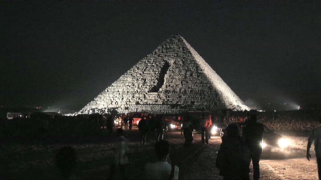 A3Noticias's tweet photo. Egipto reabre la pirámide de Micerinos tras cuatro años de reformas [VÍDEO]
http://t.co/Pigd1snfek http://t.co/G3NbPOb6w8