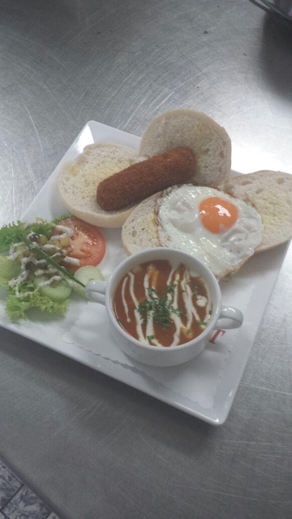 Al lunchplannen? Deze week staat er een 12-uurtje op de kaart als 'broodje' van de week.