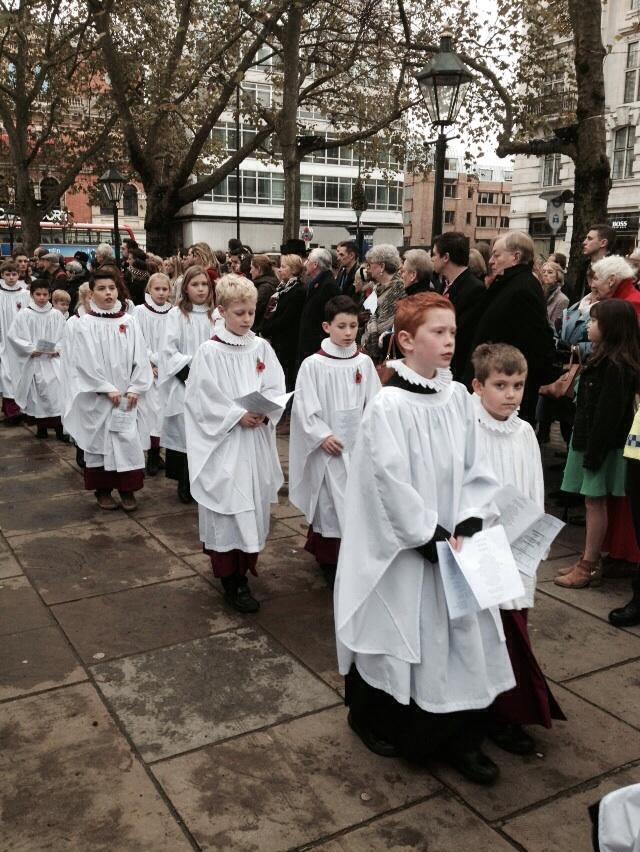 HTChoirSlSq's tweet photo. Kensington and Chelsea Remembrance 2014 http://t.co/ikTymb9CQh