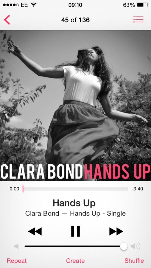 ClaraBondSongs's tweet image. It's OUT NOW! Download Hands Up - Single by Clara Bond HERE: 
itun.es/gb/059p3 RT