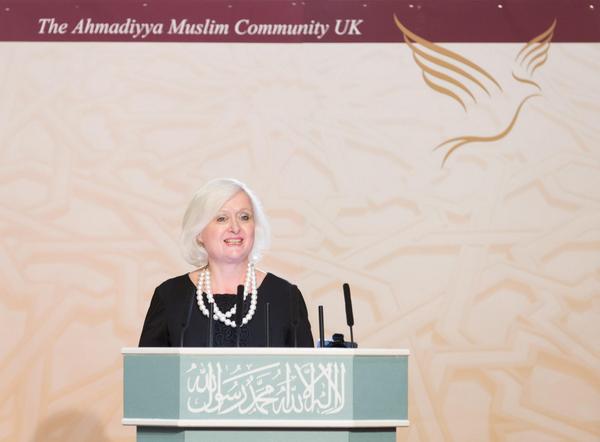 Muslim_ForPeace's tweet photo. UK Peace Symposium: Justine Greening MP, Lord Ahmad of
Wimbledon, Ed Davey MP &amp; Siobhian Mcdonagh MP http://t.co/Wo4hdMt7BE