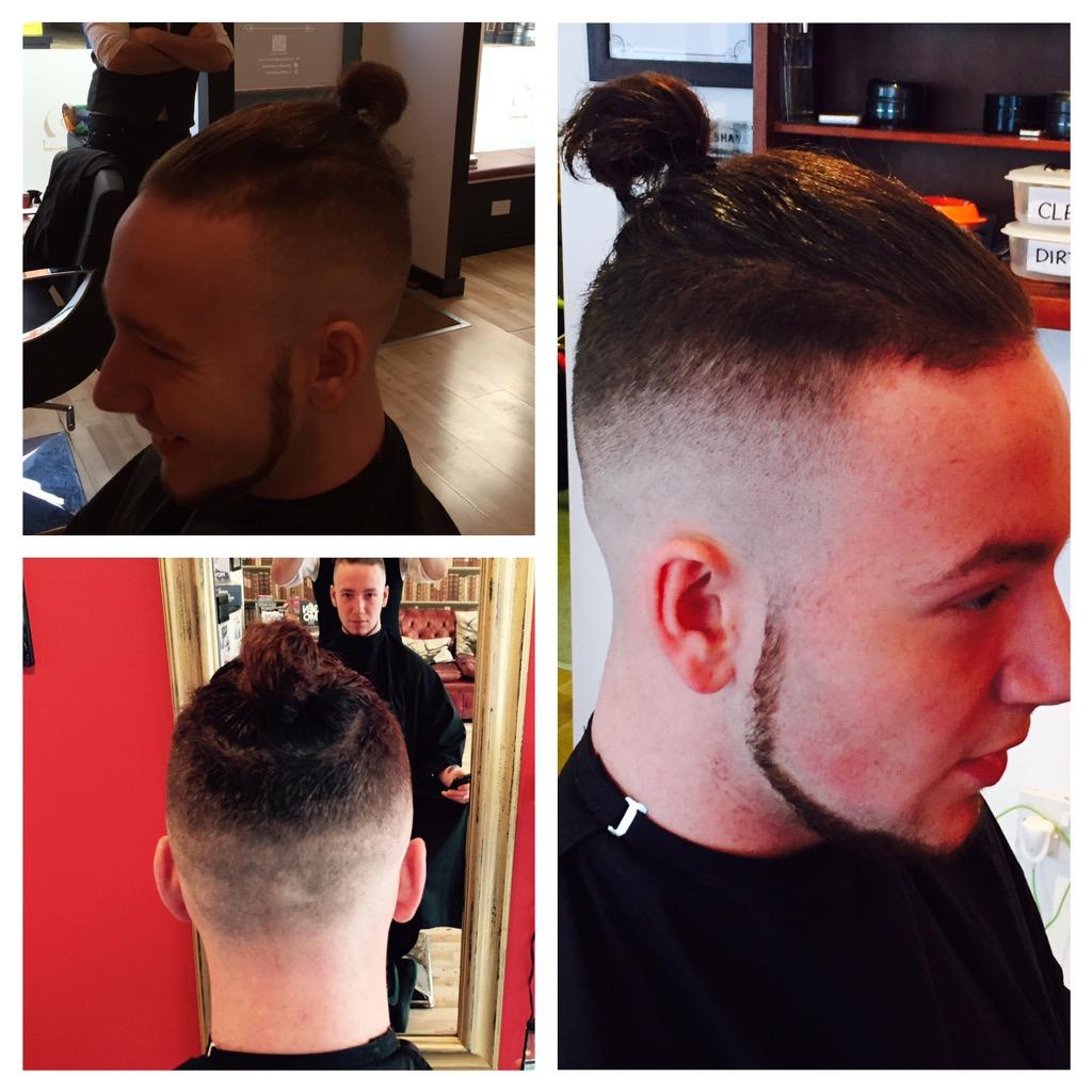 demonbarber84's tweet photo. Man bun #head2headbarbers hair by Mark @head2headbarber @mattcbatty @TristonSJ @liamh2h @bubbasean66 http://t.co/bNxF0ED9Gt