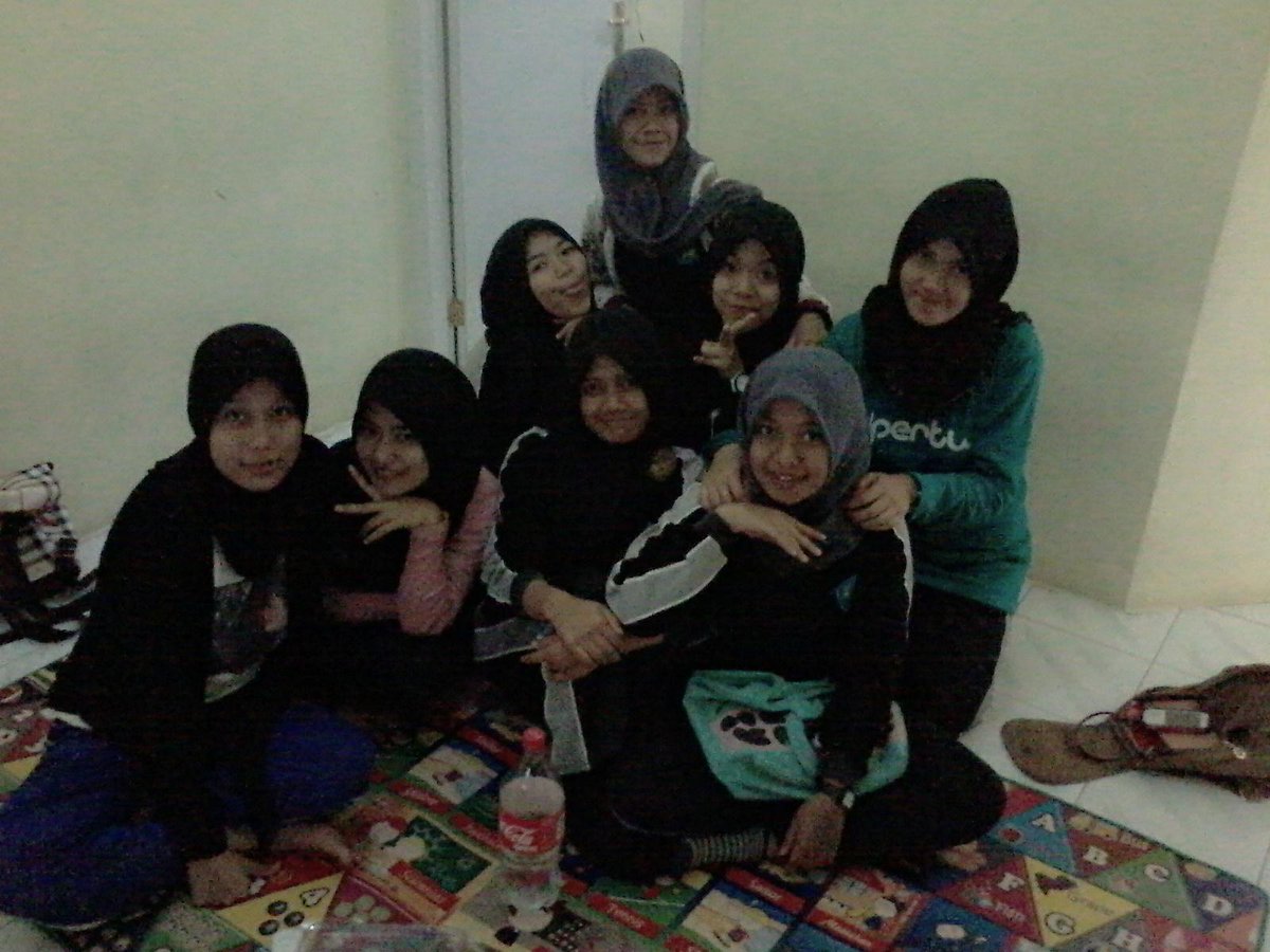 MyDedew_'s tweet photo. Sama bu nissa({}) http://t.co/0tBYuykToN