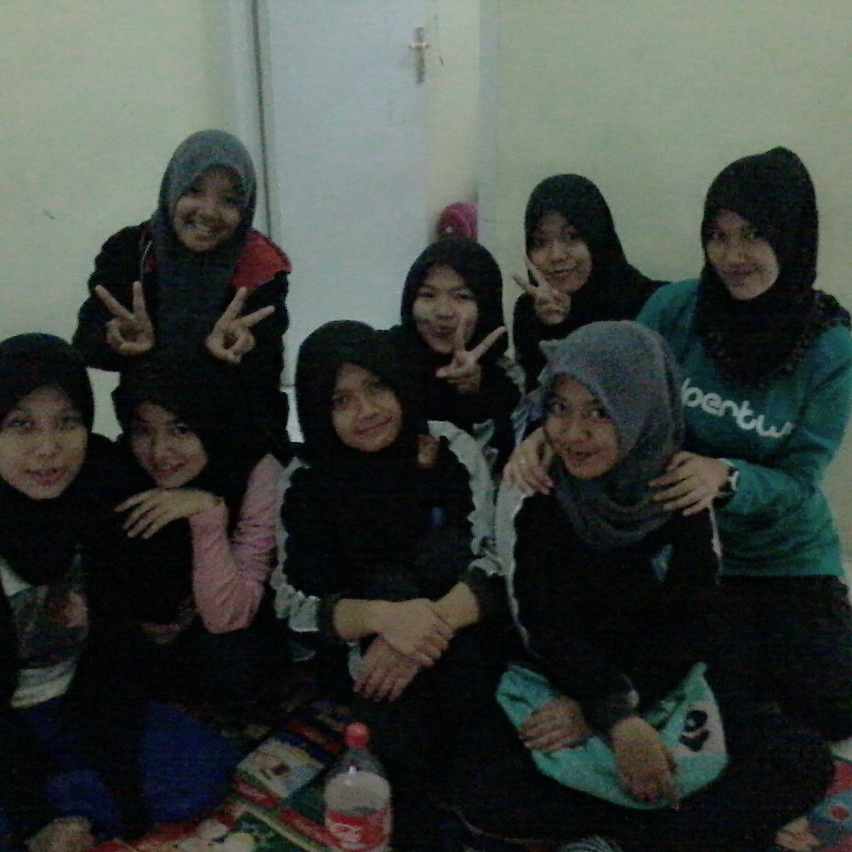 MyDedew_'s tweet photo. ;;) http://t.co/9smBM3Qs7t