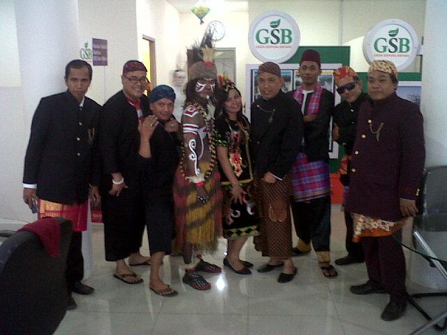 roy_hanafi18's tweet photo. GSB http://t.co/TN7zOzG2cY