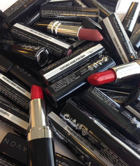 Avon_UK's tweet photo. Fancy adding some more Avon treats to your makeup collection? Follow us + RT #ColourMeMonday to go in the draw http://t.co/Il3uCOKrjT