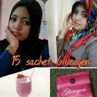 cummule's tweet photo. Mau putih mulus kinclong seperti dia ? Gampang pake produk moment saja say ! http://t.co/Envd2f2HgH