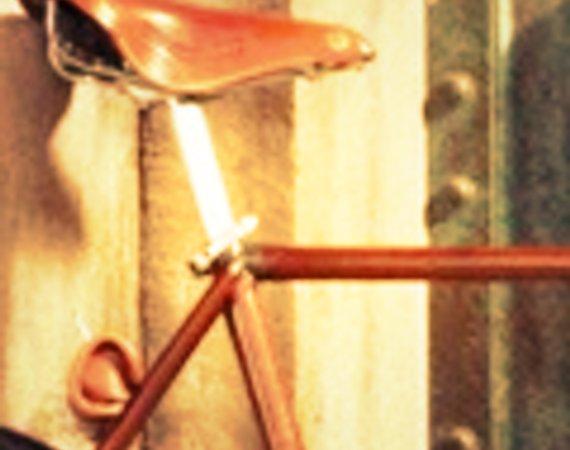 VintageDeluxe43's tweet photo. True #Vintage #design: a #Brooks #London #bicycle #sadle. Great on a #fixie #bike w/ a #vintage_style http://t.co/CY58GR4Sy5