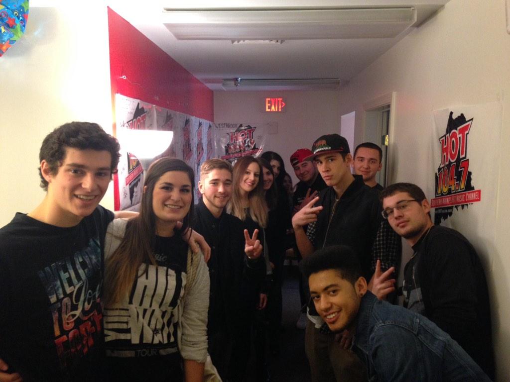 BigLenbo's tweet photo. Portland Maine at #HOT1047 #RattPack http://t.co/Uhg0KCtBYa