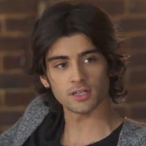 Jasmine S Tweet Zayn And Harry Long Hair Don T Care Squad