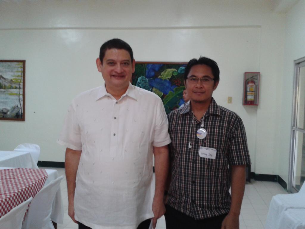JanJanor's tweet photo. With Senator "TJ" Guingona and Atty. Laisa of ARMM. http://t.co/YzAJmYHElh