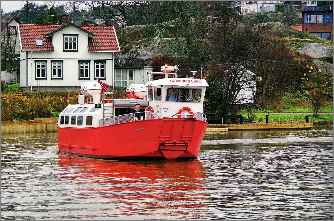 WalterWalsch's tweet photo. #Smertu brygge i regnvær. Dagens ferge-bilde fra #Vesterelva / #Fredrikstad
@OpplevFredrikst  @Fredrikstadkomm http://t.co/FVjeZYpcj2