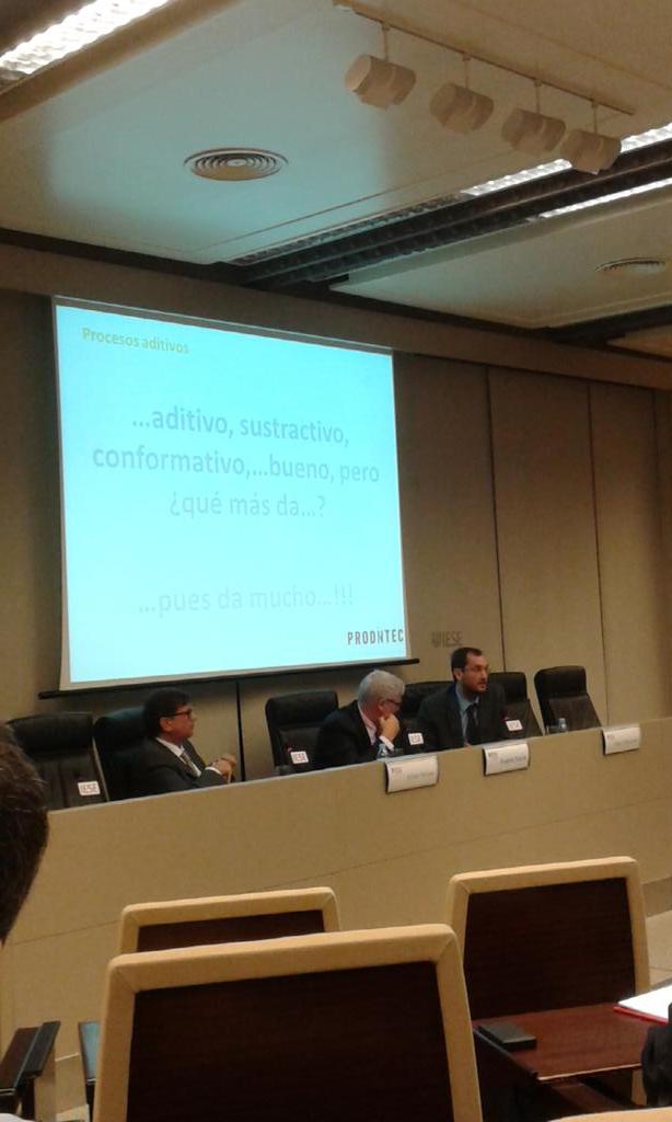 RT <a href="/dicomol/">DICOMOL,SL</a>: <a href="/Prodintec/">Fundación PRODINTEC</a> presentes en la entrega de premios a la Excelencia #Industrial #ineo @iesebs  <a href="/InigoFelgueroso/">Íñigo Felgueroso</a>