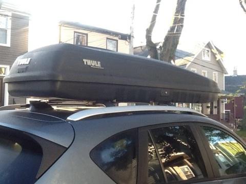 Ellen Coady on X: "Thule Mountaineer cargo box - for sale!  http://t.co/JeLCW9x8IZ http://t.co/WpNyMX7gPt" / X