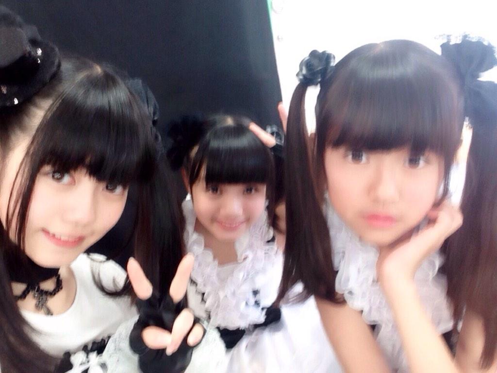 deepmind_sg's tweet photo. DeepMindのメンバー、
ライブ本番前はこんな感じ(๑• •๑)��� 

次のライブが決まりましたら
こちらからお知らせ致します。 http://t.co/m7GXePGRR7