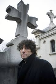 Wishing a very happy bday to Neil Gaiman <3 