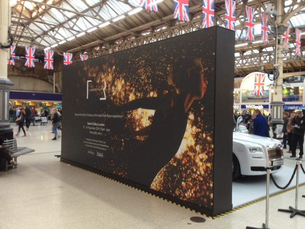 NetworkRailVIC's tweet photo. Stop by London Victoria to take a look #InsideRollsRoyce before their Saatchi Gallery event! http://t.co/Rmv2K0CCcF http://t.co/jybelr4I12