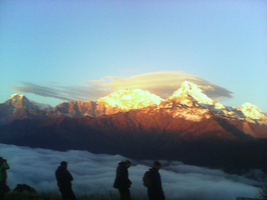 ramtreks's tweet photo. View from pun hill at sunset time http://t.co/3yDkaVs0A9